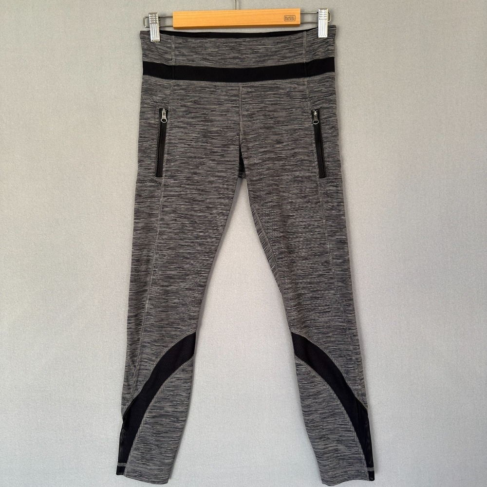 Lululemon Inspire Tight II Luxtreme Size 6 Space Dye Black/Gray Mesh Zip Pockets